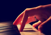 股票配资什么意思:股票网上配资平台-批量涨停！“超级牛散”章建平持仓曝光 将51亿元押注人形机器人、AI赛道